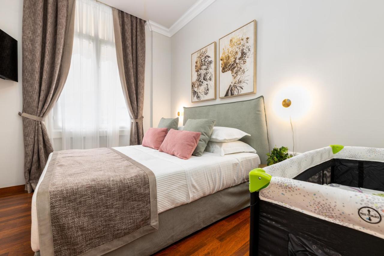 Asty Luxury Apartments Atenas Exterior foto