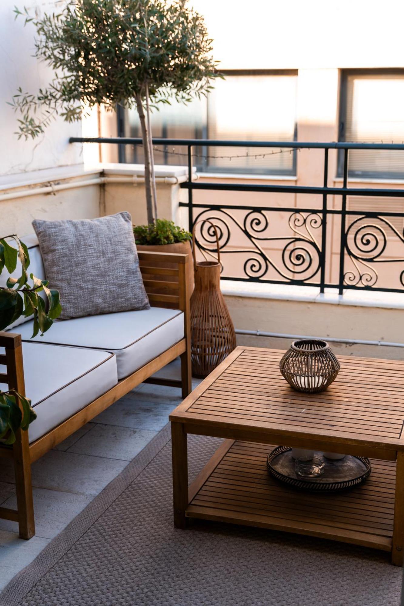 Asty Luxury Apartments Atenas Exterior foto